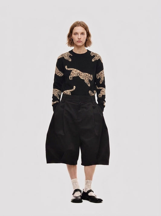 Aron - Structured Pleated Jorts - Black Twill