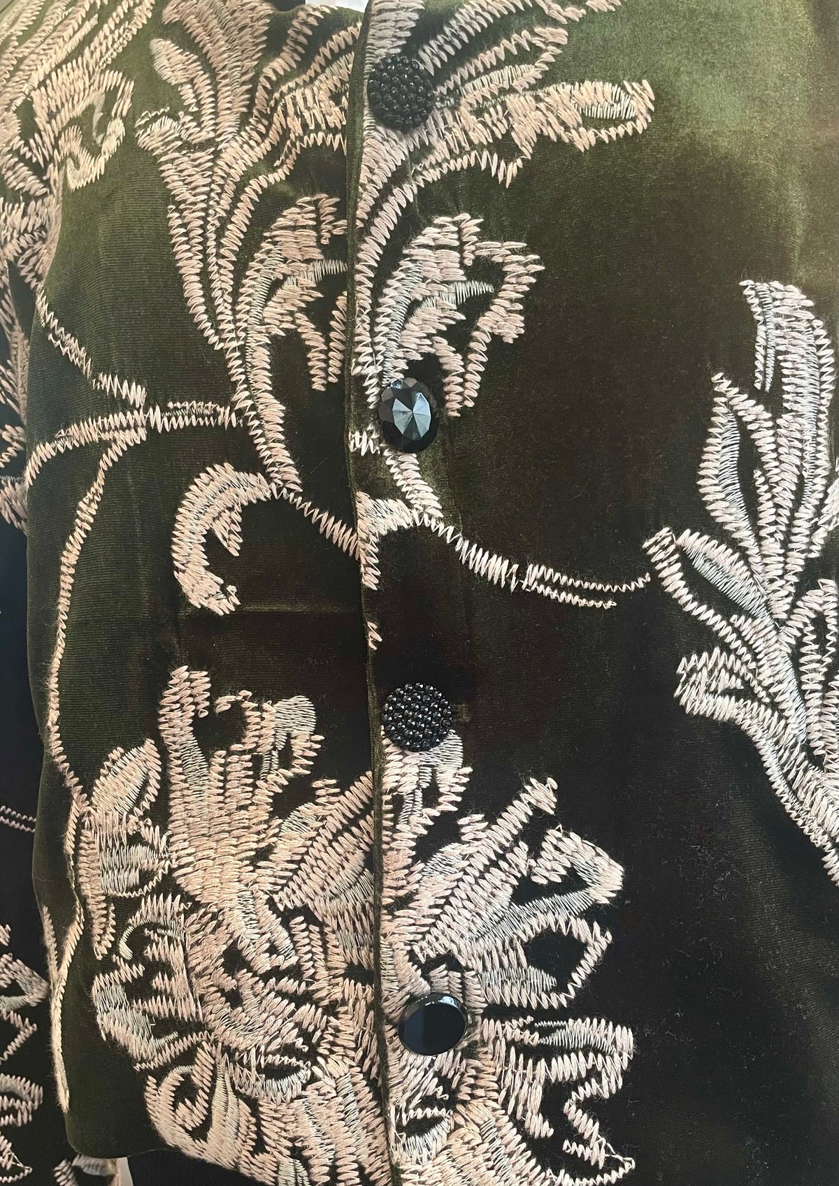 Anok - Olive Embroidered Velvet Jacket