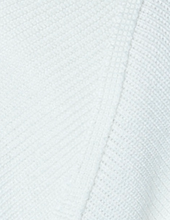Ava - Crop Knit Petal Turtle Neck Sweater - Off White