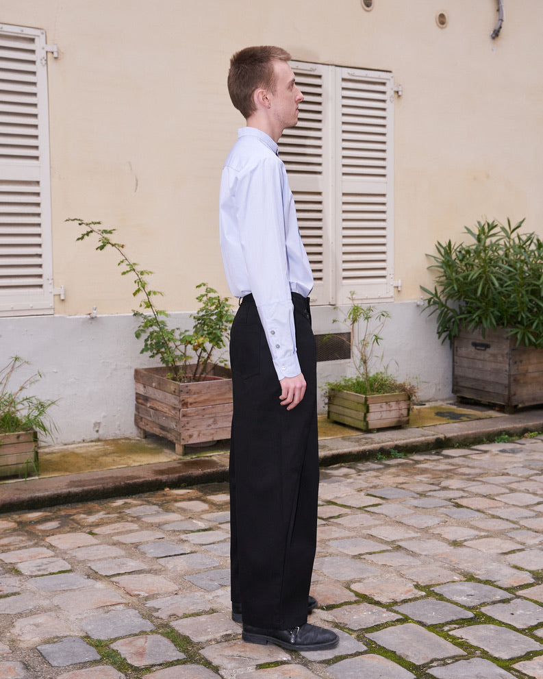 Zuri - Three Dimensional Pleated Pants - Black