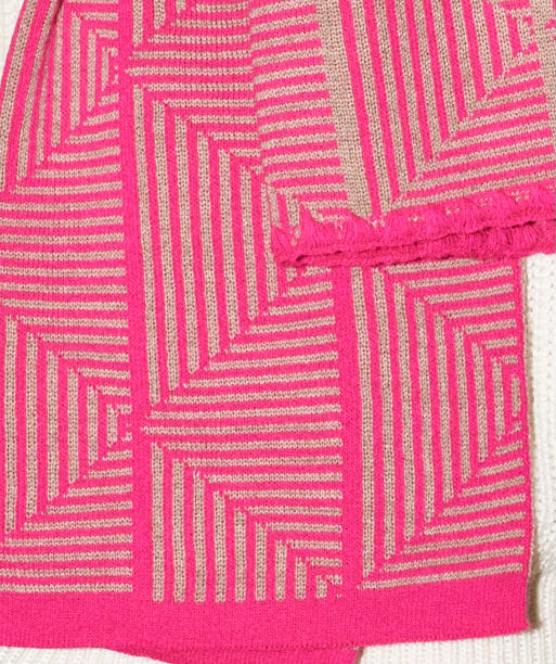 Lorna - Knitted Jacquard Scarf - Pink