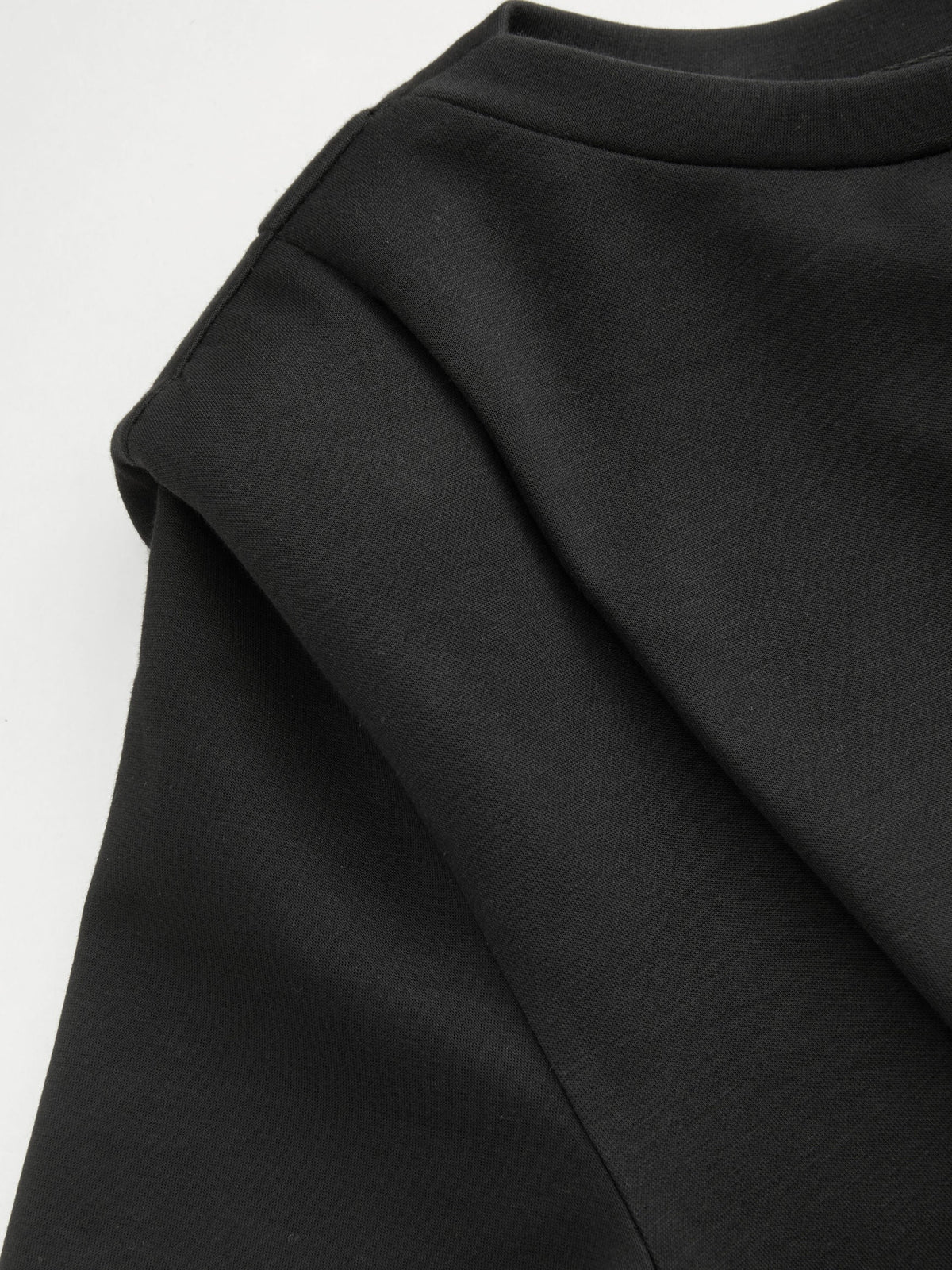 Peyo - Structured Soufflé Sleeve T-Shirt - Black