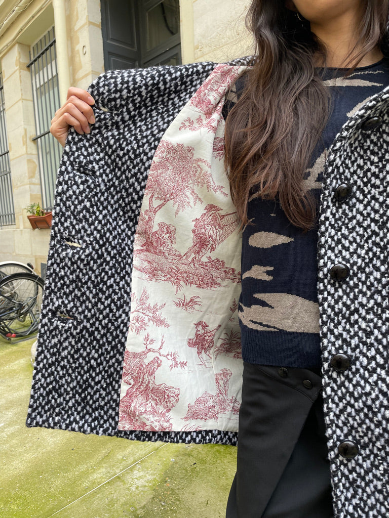 Yara - Oversized Tweed Coat with Toile de Jouy Lining