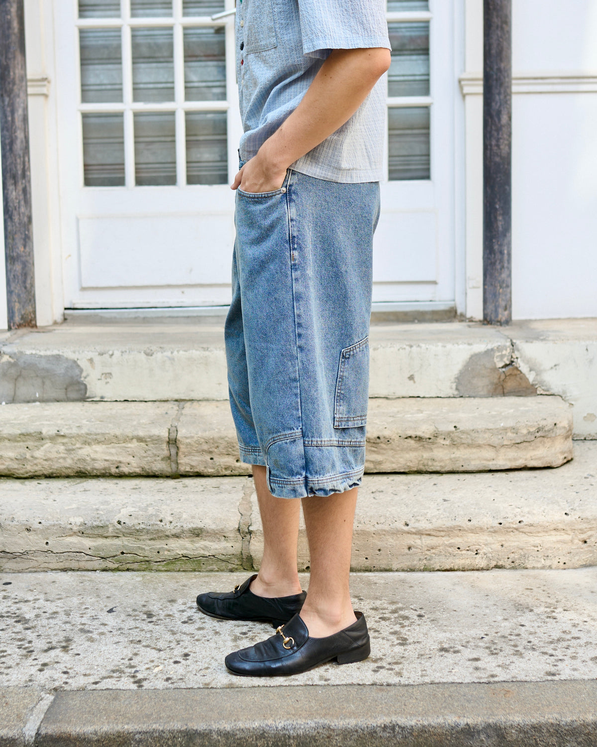 Ashton - Upside-down Long Shorts - light wash - M