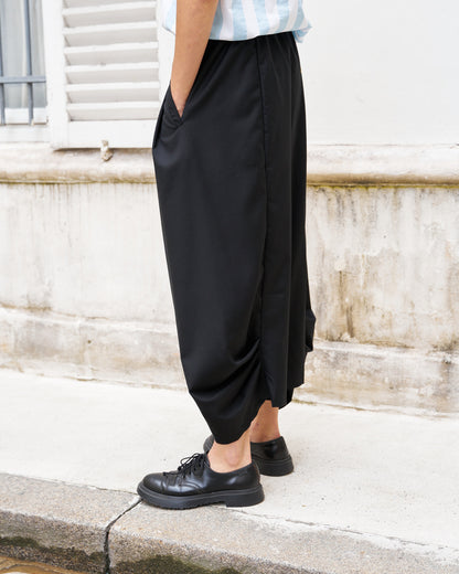 Nasty Cat-Deconstructed Baggy Drape Hem Pants-Black