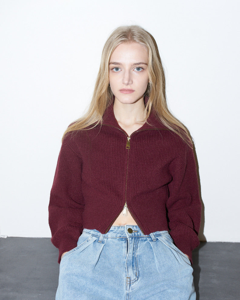 Lupita - Crop high neck Cardigan - Burgundy
