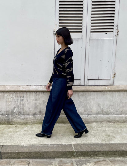 Zuri - Three Dimensional Pleated Pants - Blue Denim