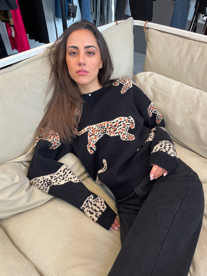Elijah - Oversized Copper-Detail Leopard Sweater