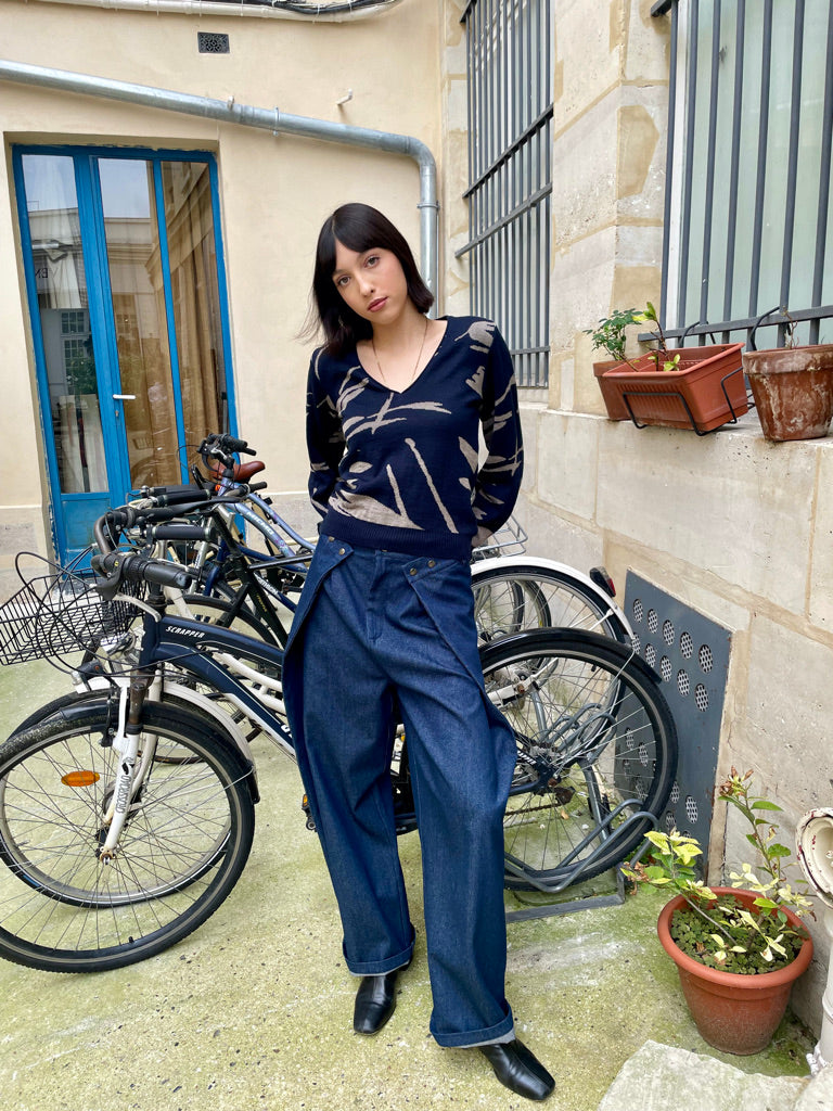 Zuri - Three Dimensional Pleated Pants - Blue Denim
