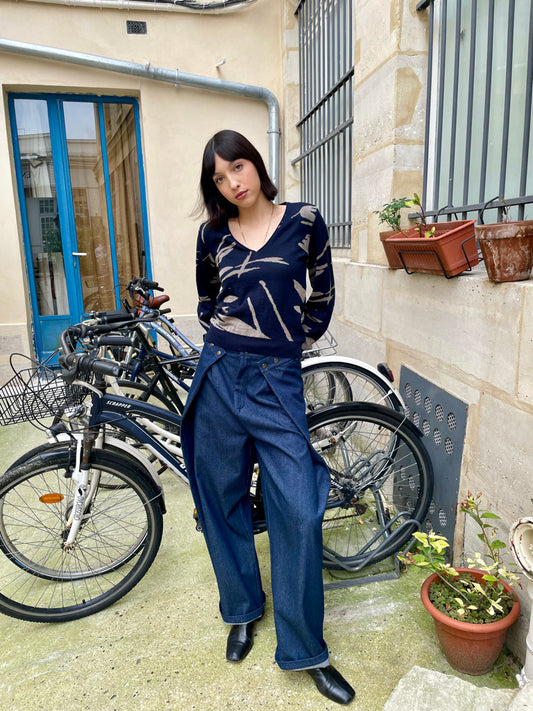 Zuri - Three Dimensional Pleated Pants - Blue Denim