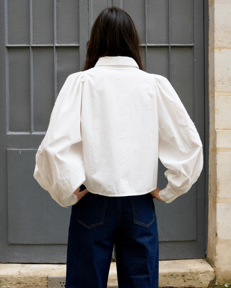 Gisele - Embroidered Shirt With Puffy Sleeves