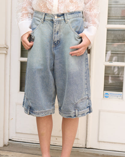 Ashton - Upside-down Long Shorts - light wash