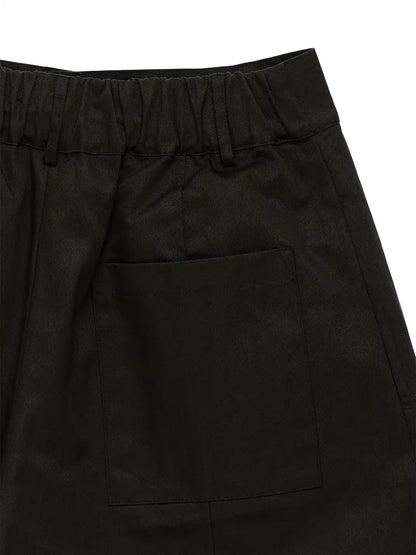 Aron - Structured Pleated Jorts - Black