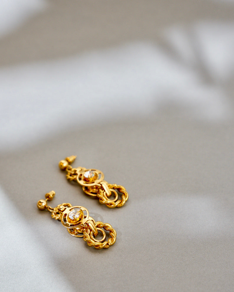 Alki-Gold and Diamond/Earrings