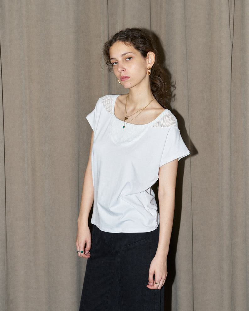 Orsa - Jersey Top with mesh inserts - White