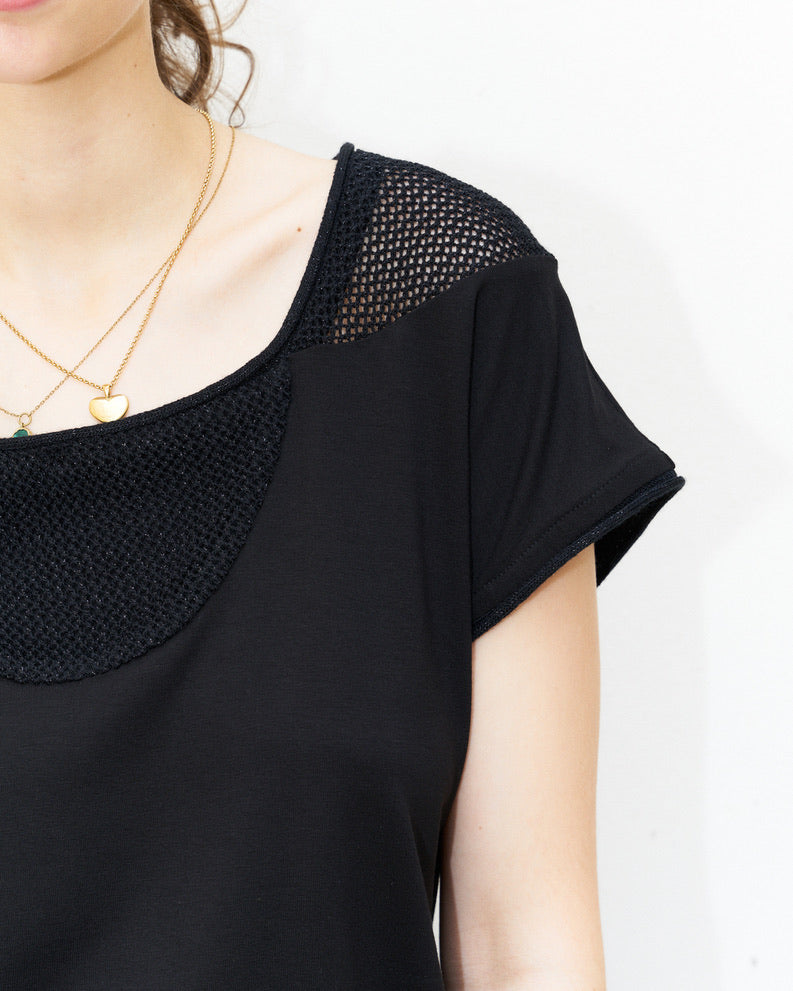 Orsa - Jersey Top with mesh inserts - Black