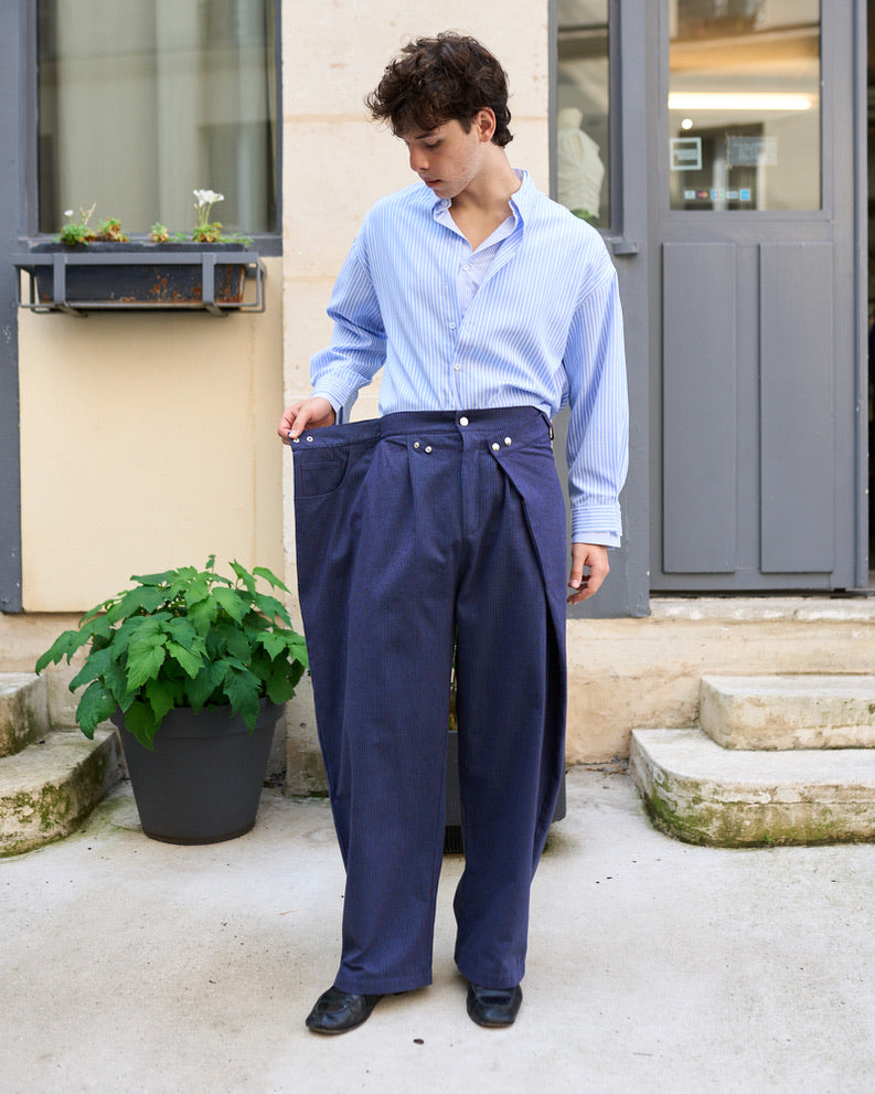 Zuri - Three Dimensional Pleated Pants - Stripe