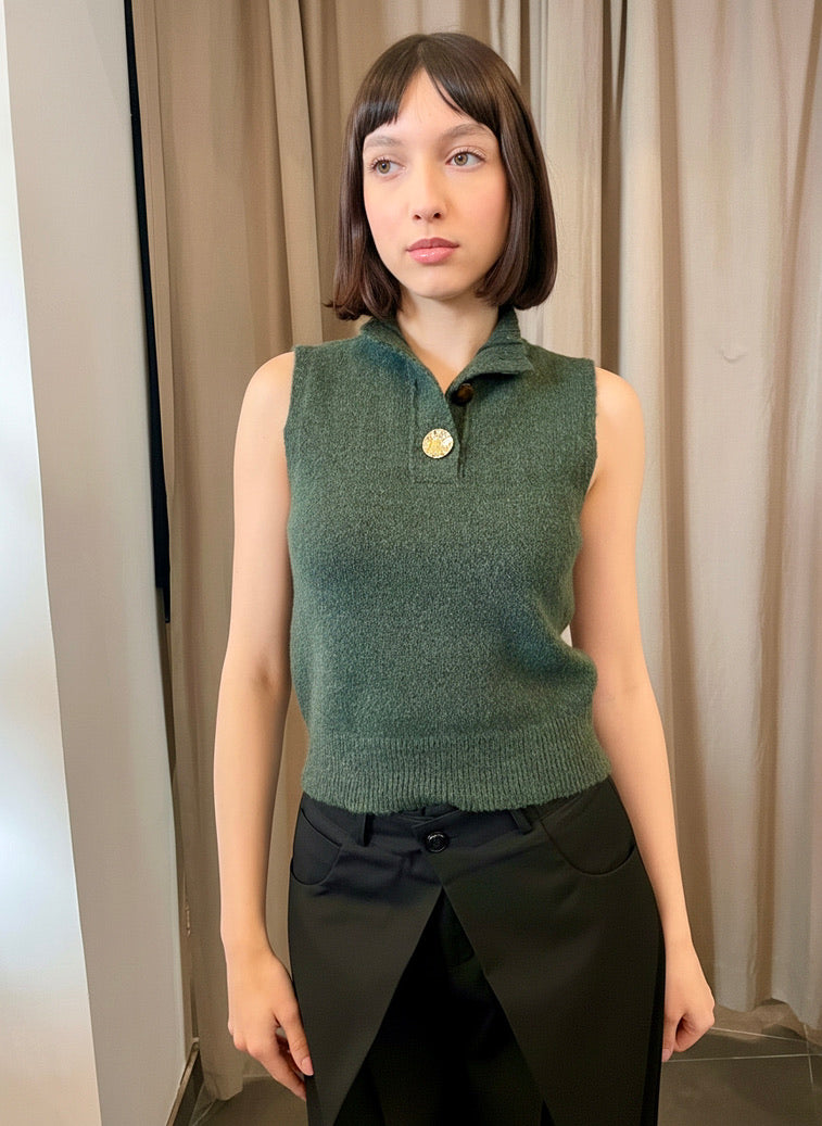 Zeta - High-Neck Soft Cashmere Vest with Bijou Buttons