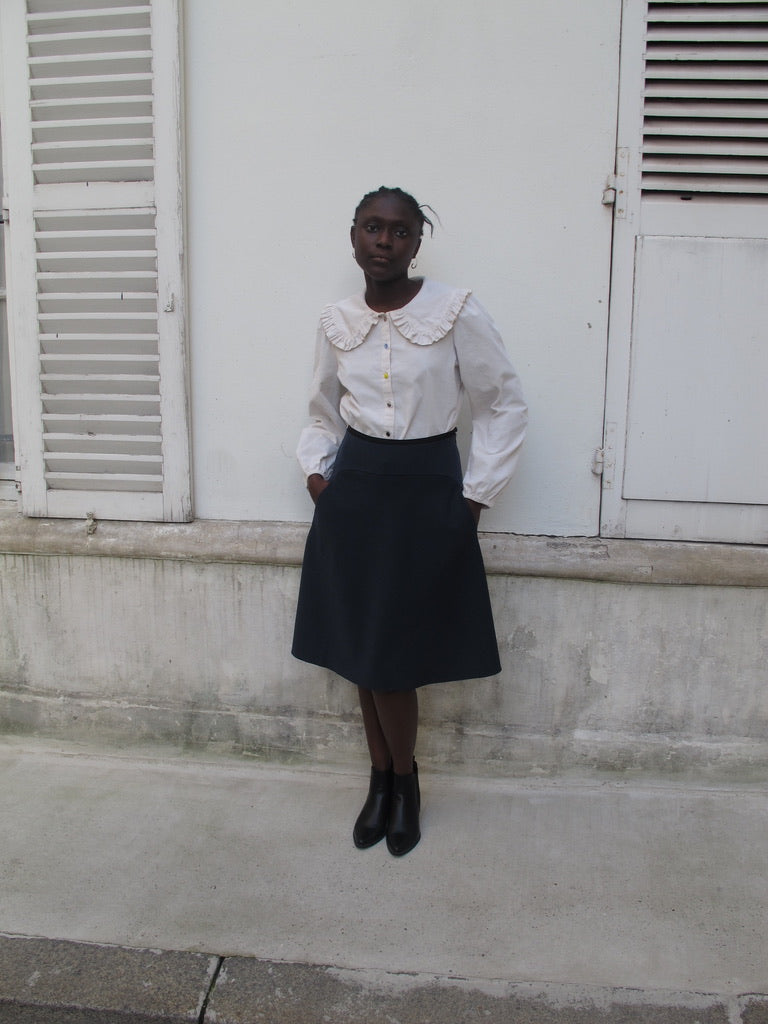 Erla-Retro Collar Soft Corduroy Shirt