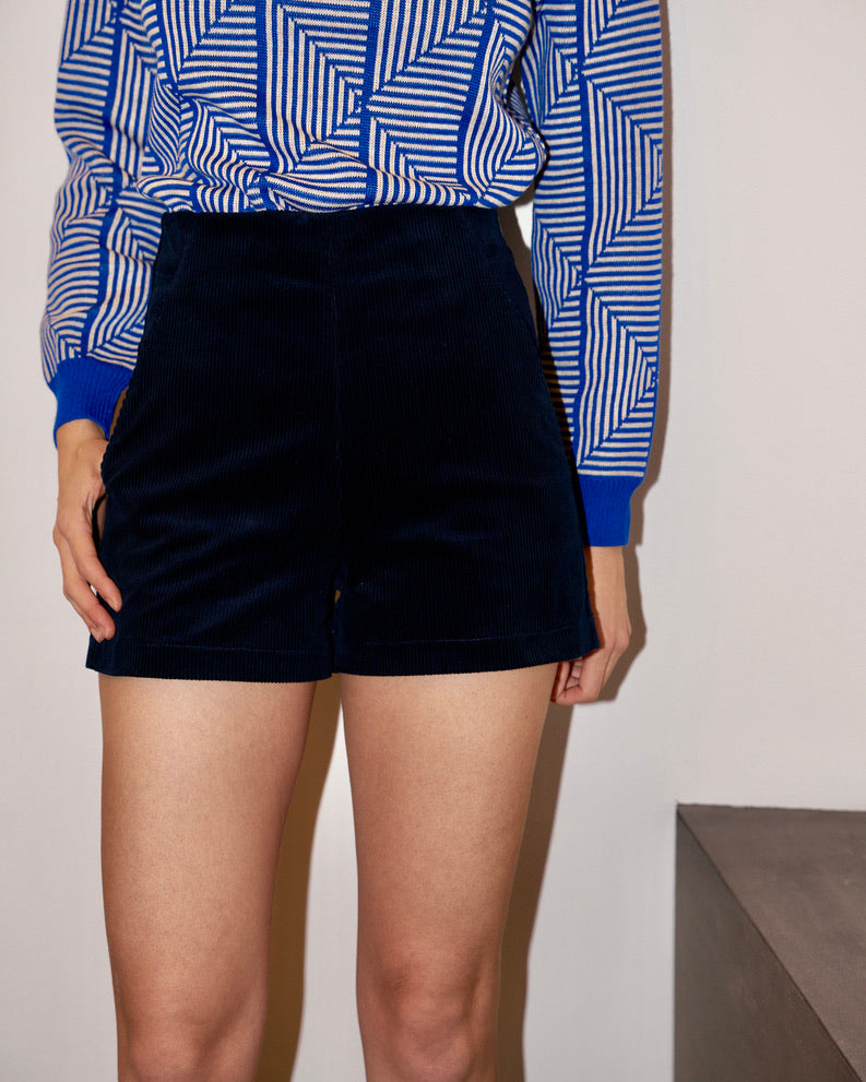 Lena - High Waist Corduroy shorts - Deep Navy