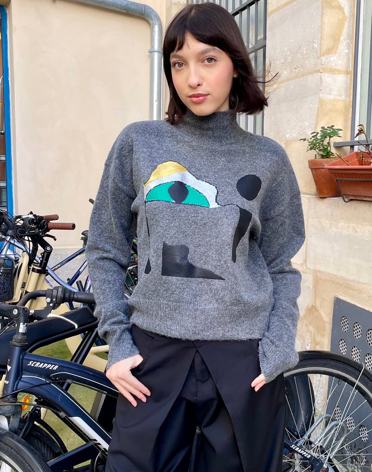 Calissi - High-Neck Soft Cashmere Sweater with Surrealist Eye
