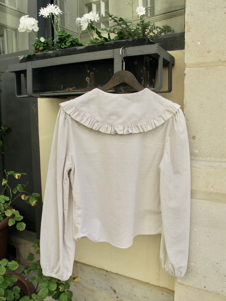 Erla-Retro Collar Soft Corduroy Shirt