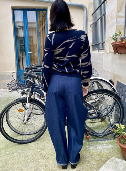 Zuri - Three Dimensional Pleated Pants - Blue Denim