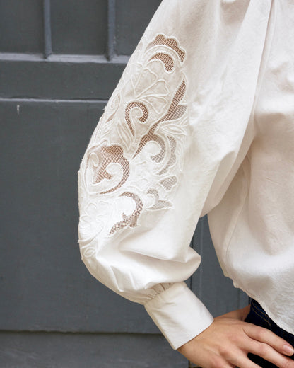 Gisele - Embroidered Shirt With Puffy Sleeves