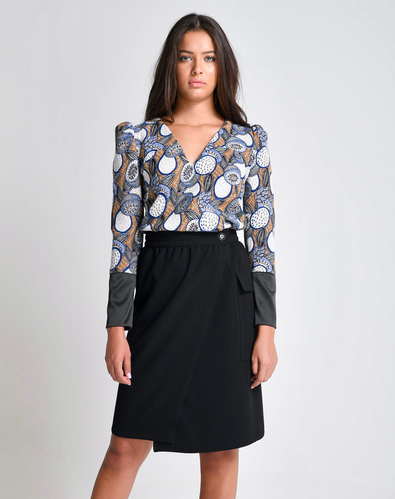 Calliope - Brocade top with Puffy shoulders