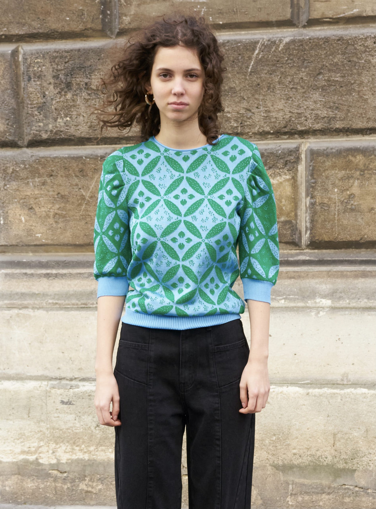 Ephi-Puff Sleeve Flower Jacquard Sweater