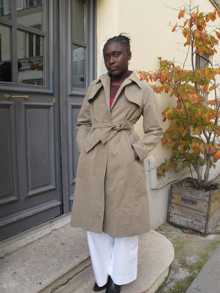 Nyla - Waterproof Beige Trench Coat