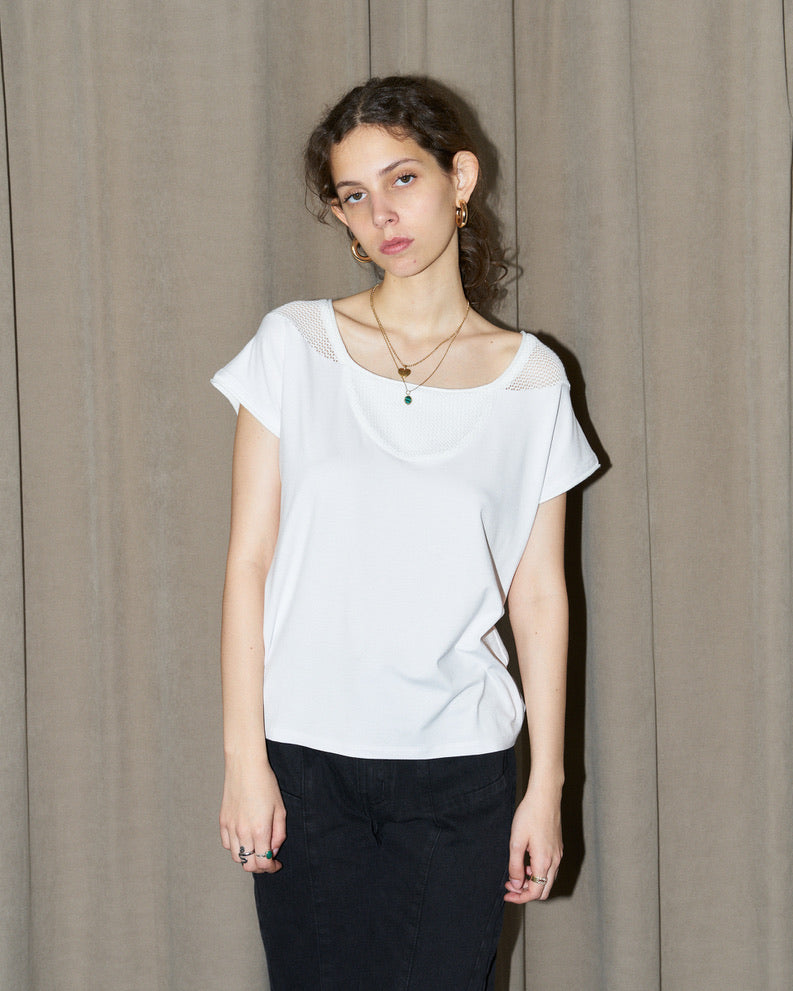 Orsa - Jersey Top with mesh inserts - White