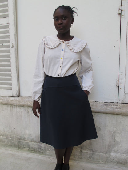 Erla-Retro Collar Soft Corduroy Shirt