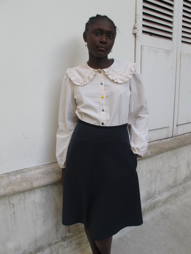 Erla-Retro Collar Soft Corduroy Shirt