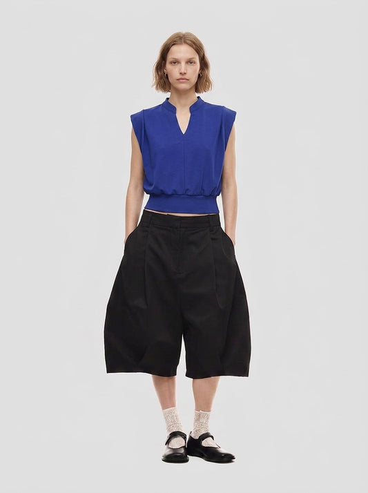 Aron - Structured Pleated Jorts - Black Twill