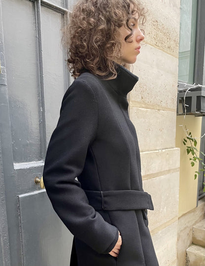 Neola Tailored Fitted Coat-Black