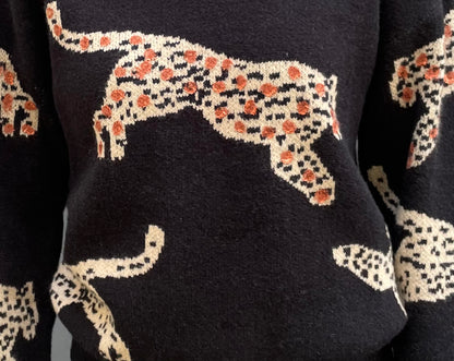Elijah - Oversized Copper-Detail Leopard Sweater