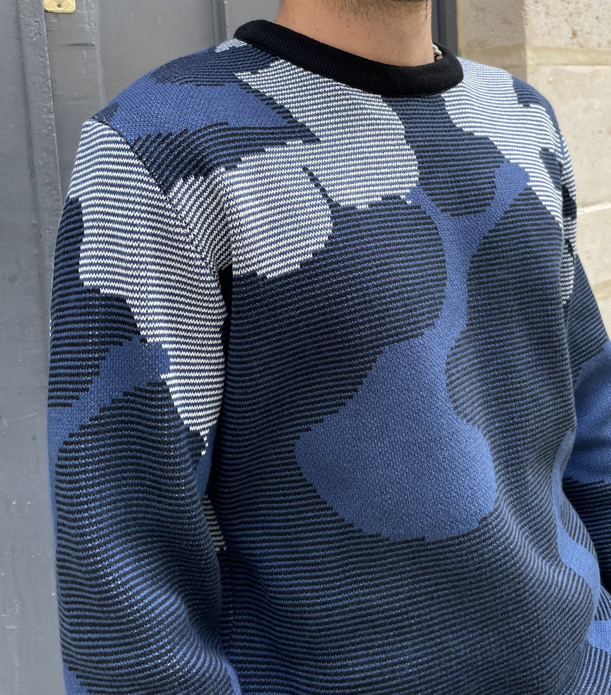 Dan - Abstract Pattern Jacquard Sweater