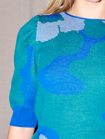 Desma - Pleated Sleeve Jacquard Sweater