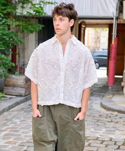 Felicity - Cropped Oversized Bat-Sleeve Shirt in Broderie Anglaise