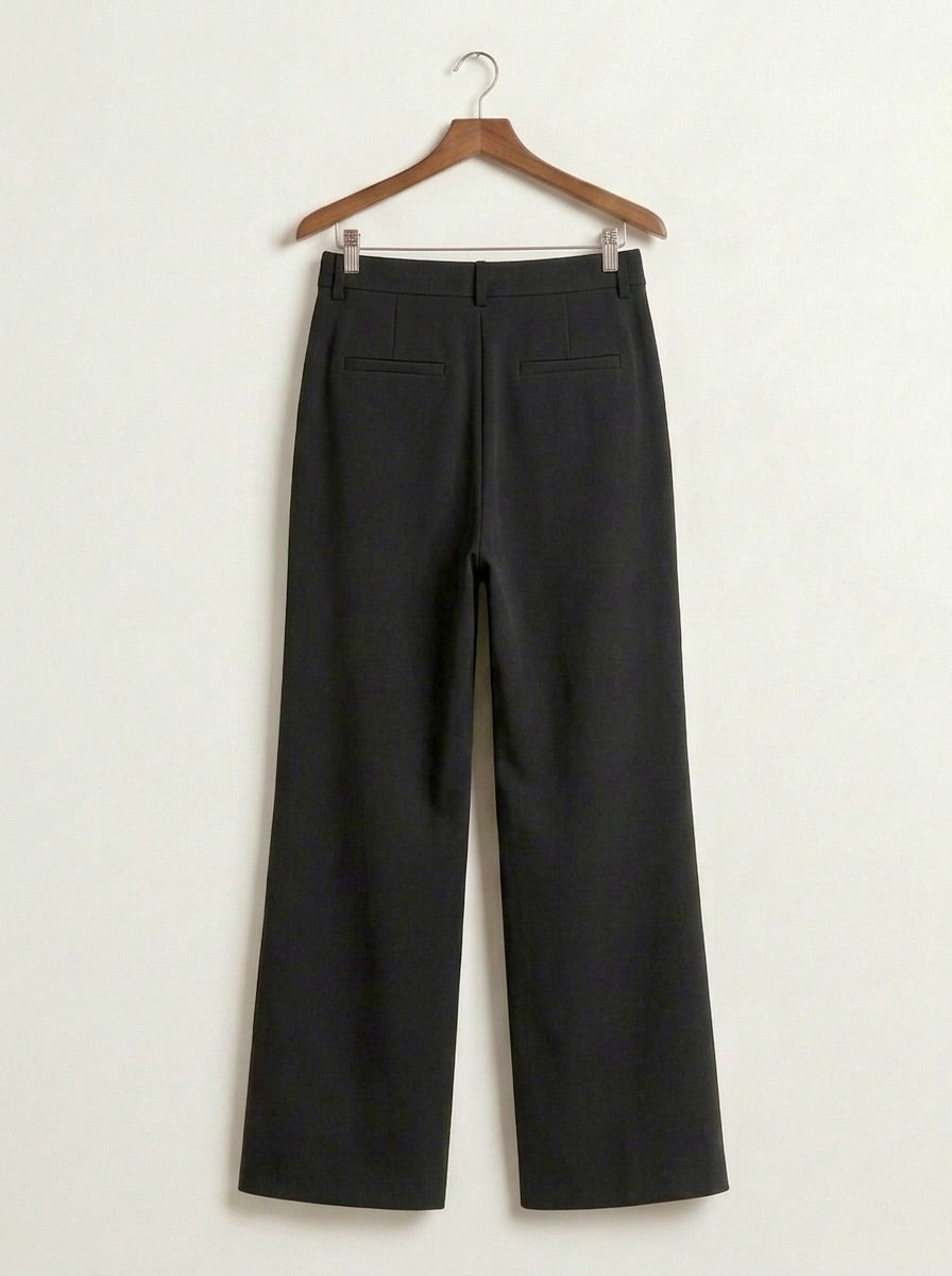 Amber - Straigt Leg Fluid Crepe Pants - Black