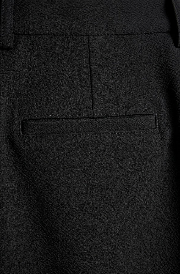 Amber - Straigt Leg Fluid Crepe Pants - Black